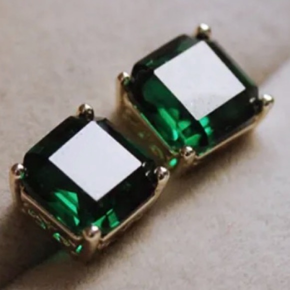 4.0 ct. Asscher Cut Green Emerald Solitaire Stud Earrings - Picture 2 of 8